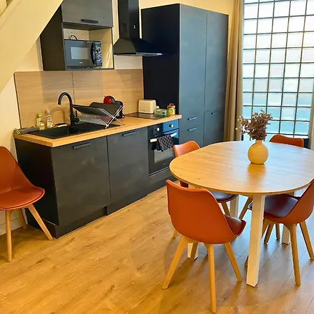 Duplex Moderne Et Calme - Face Gare & Proche Centre * Châtellerault